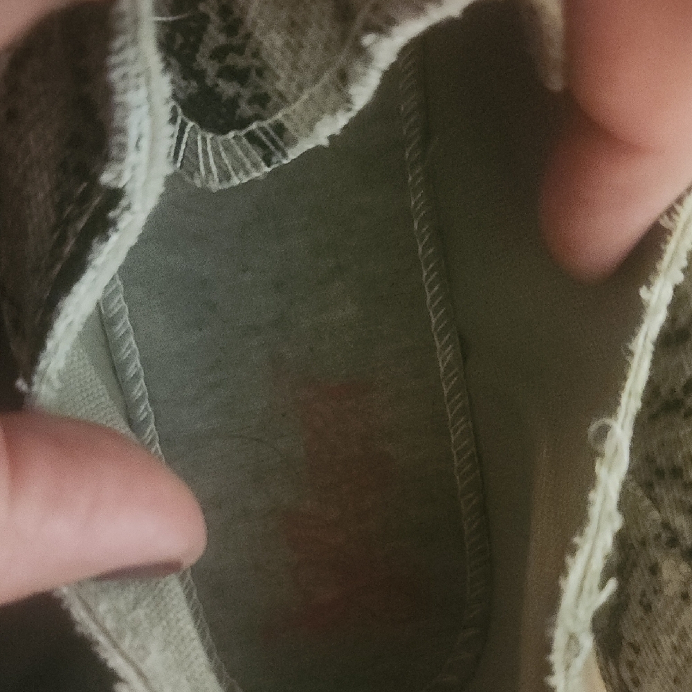 Jellypop Snakeskin Pattern Sneakers - Picture 4 of 4